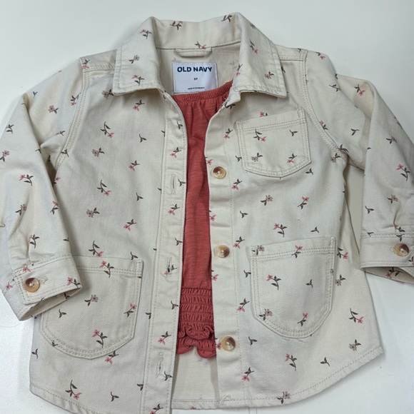 Old Navy Other - Short sleeve top with button up Shirt/Jacket